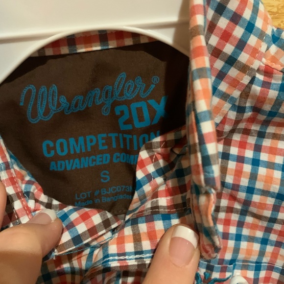 Boys Twenty X button up shirts - Picture 2 of 4